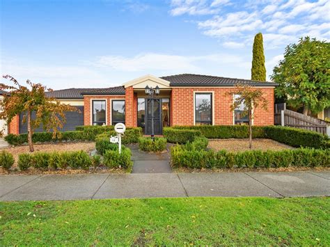 houses for sale at traralgon.